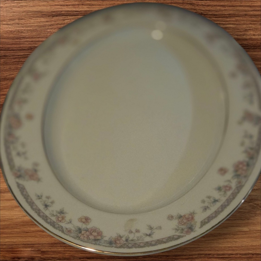 Shanghai China Oval Platter 12" Floral Rose‎ Lattice Gold Trim Vintage
